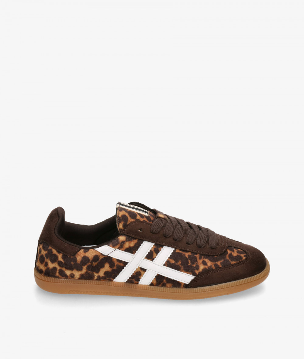 Deportivos CORINA  M5520 en leopardo  Deportivos CORINA  M5520 en leopardo