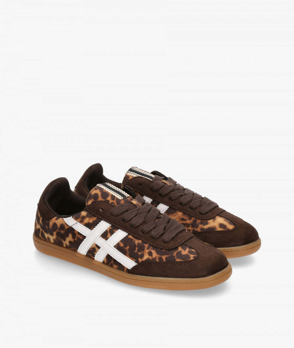 Deportivos CORINA  M5520 en leopardo  Deportivos CORINA  M5520 en leopardo