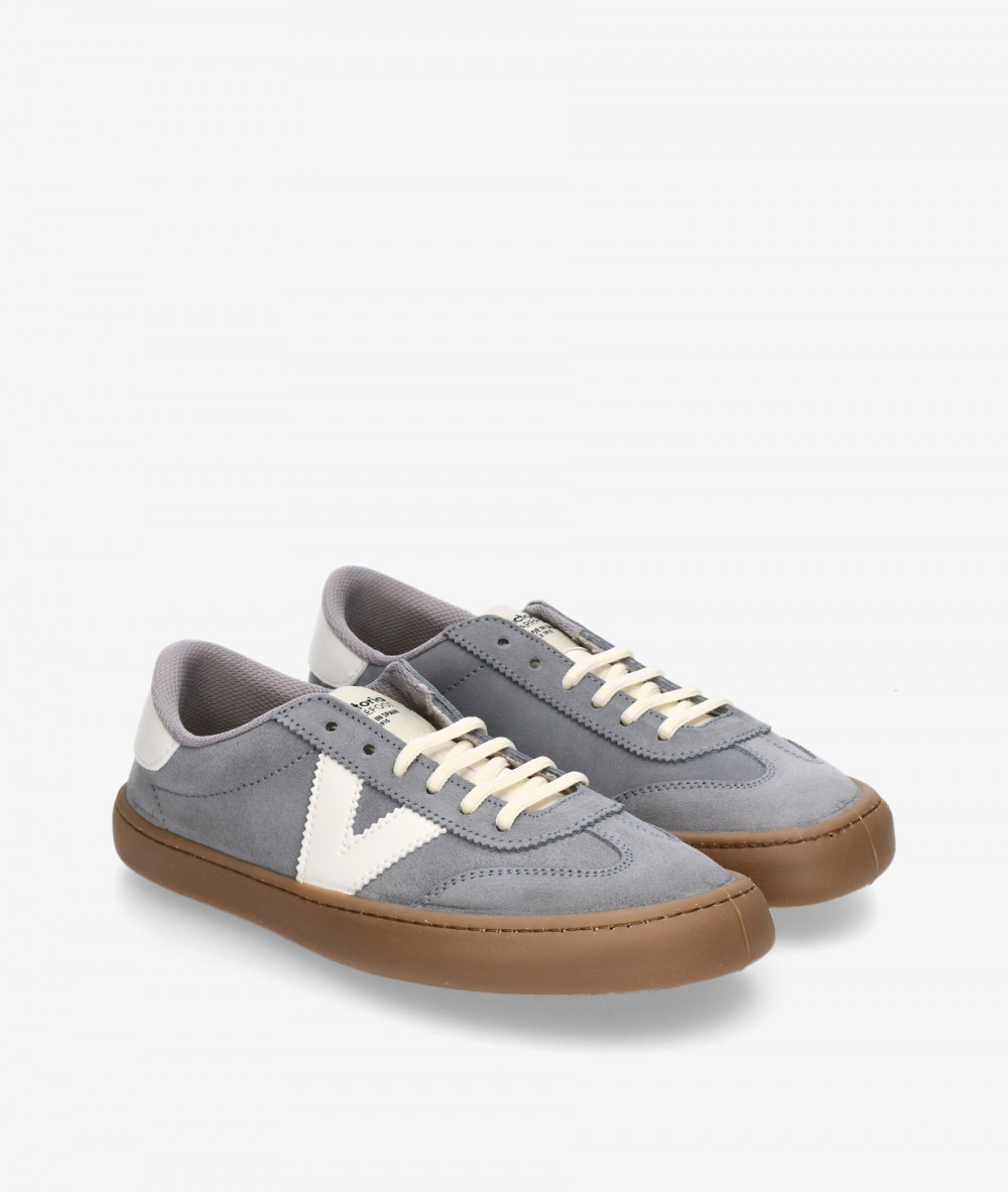 Deportivos Victoria OLMO BAREFOOT en serraje gris Deportivos Victoria OLMO BAREFOOT en serraje gris