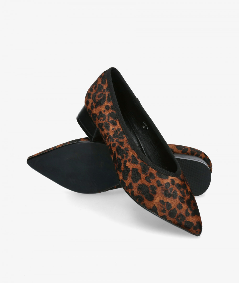 Salones Stephen Allen LAUR-8   K19123-38 en leopardo  Salones Stephen Allen LAUR-8   K19123-38 en leopardo