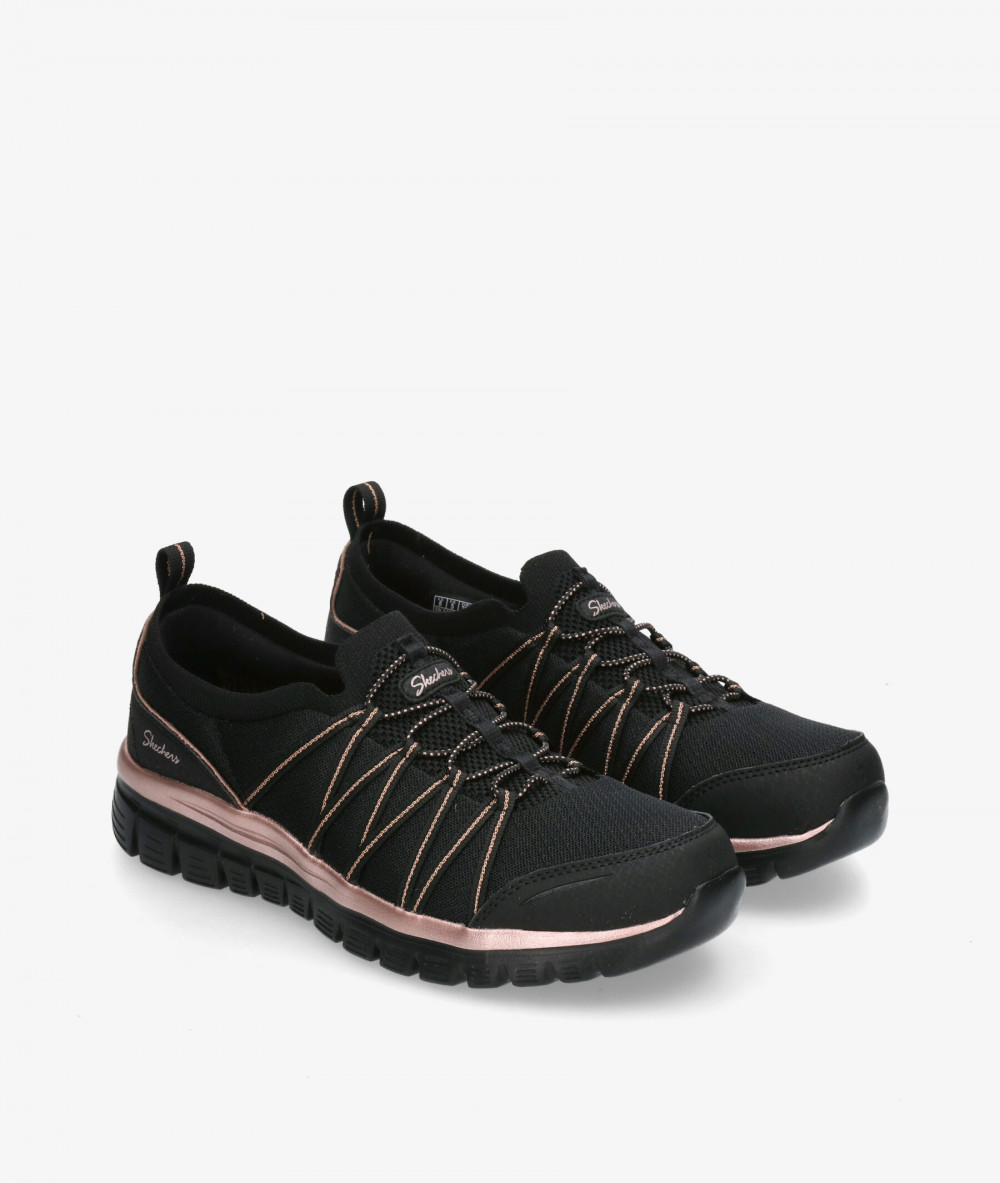 Deportivos Skechers 100888 en negro Deportivos Skechers 100888 en negro