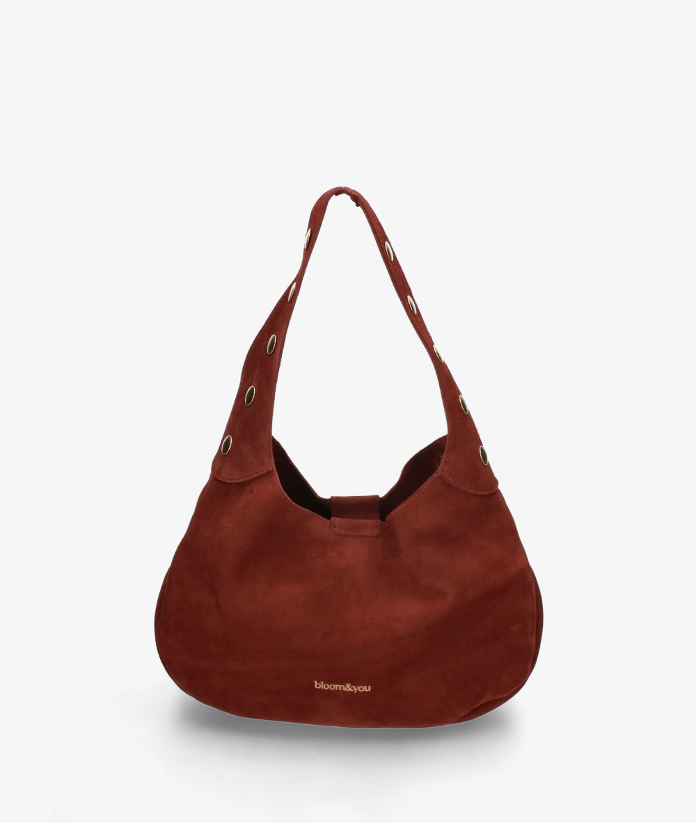 Elevate your look! Our Bag collection a combination of design, quality and comfort for your daily outfits Elevate your look! Our Bag collection a combination of design, quality and comfort for your daily outfits