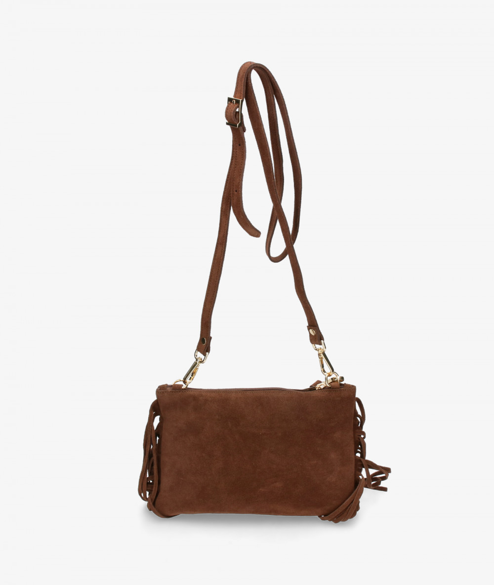 Elevate your look! Our Bag collection a combination of design, quality and comfort for your daily outfits Elevate your look! Our Bag collection a combination of design, quality and comfort for your daily outfits