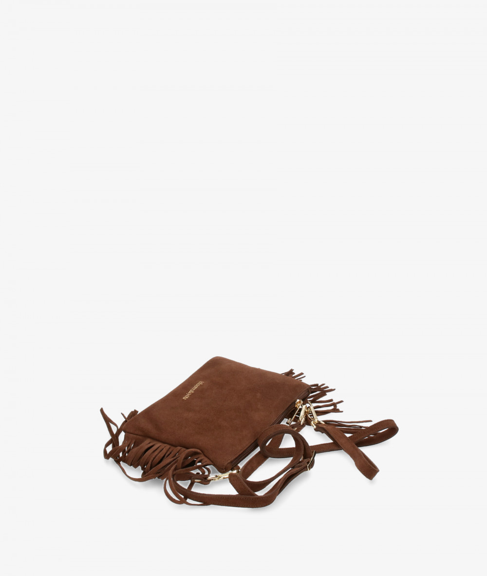 Elevate your look! Our Bag collection a combination of design, quality and comfort for your daily outfits Elevate your look! Our Bag collection a combination of design, quality and comfort for your daily outfits