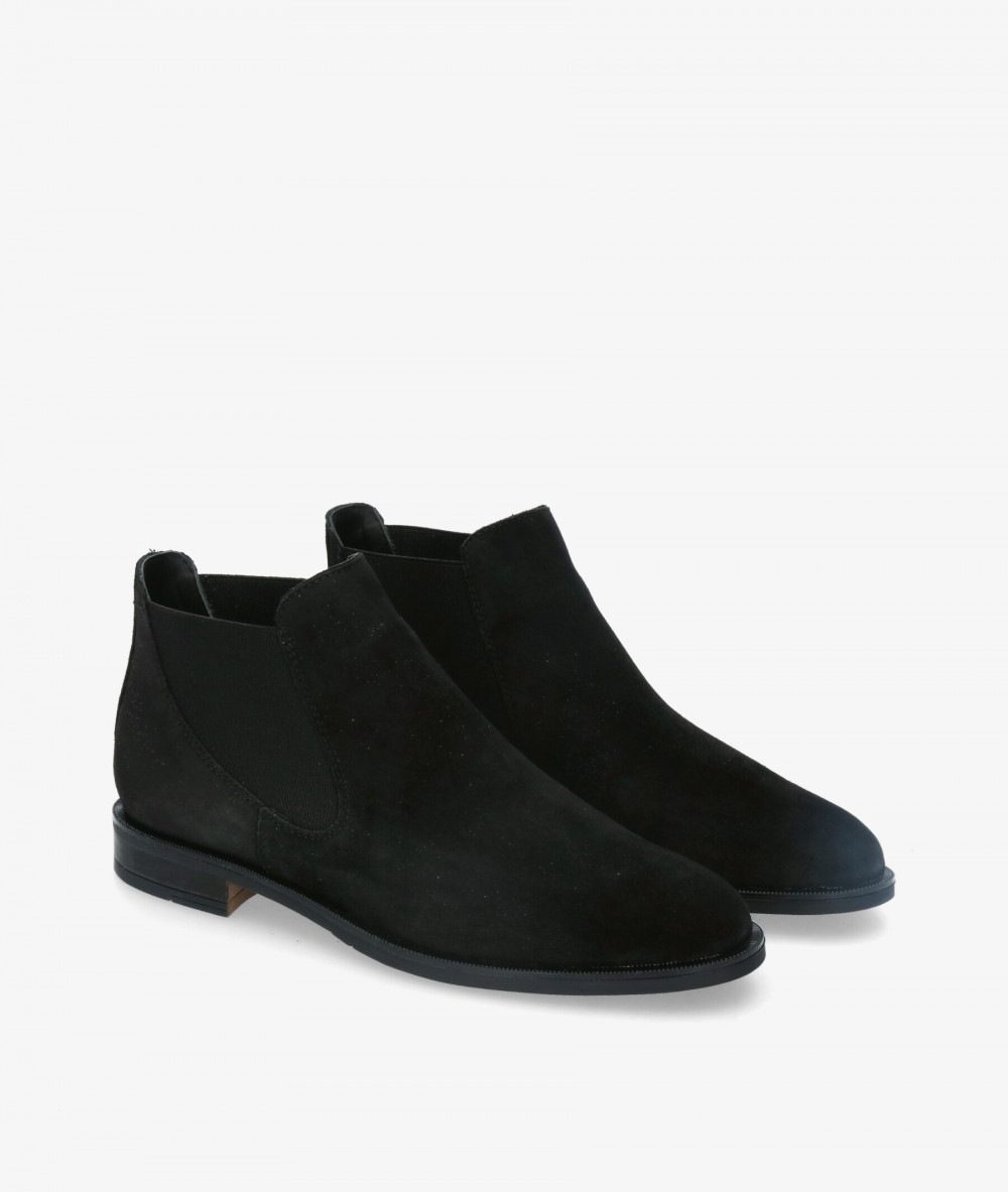 Botines Alpe  2646 en serraje negro Botines Alpe  2646 en serraje negro