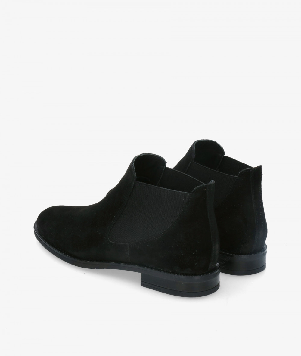 Botines Alpe  2646 en serraje negro Botines Alpe  2646 en serraje negro