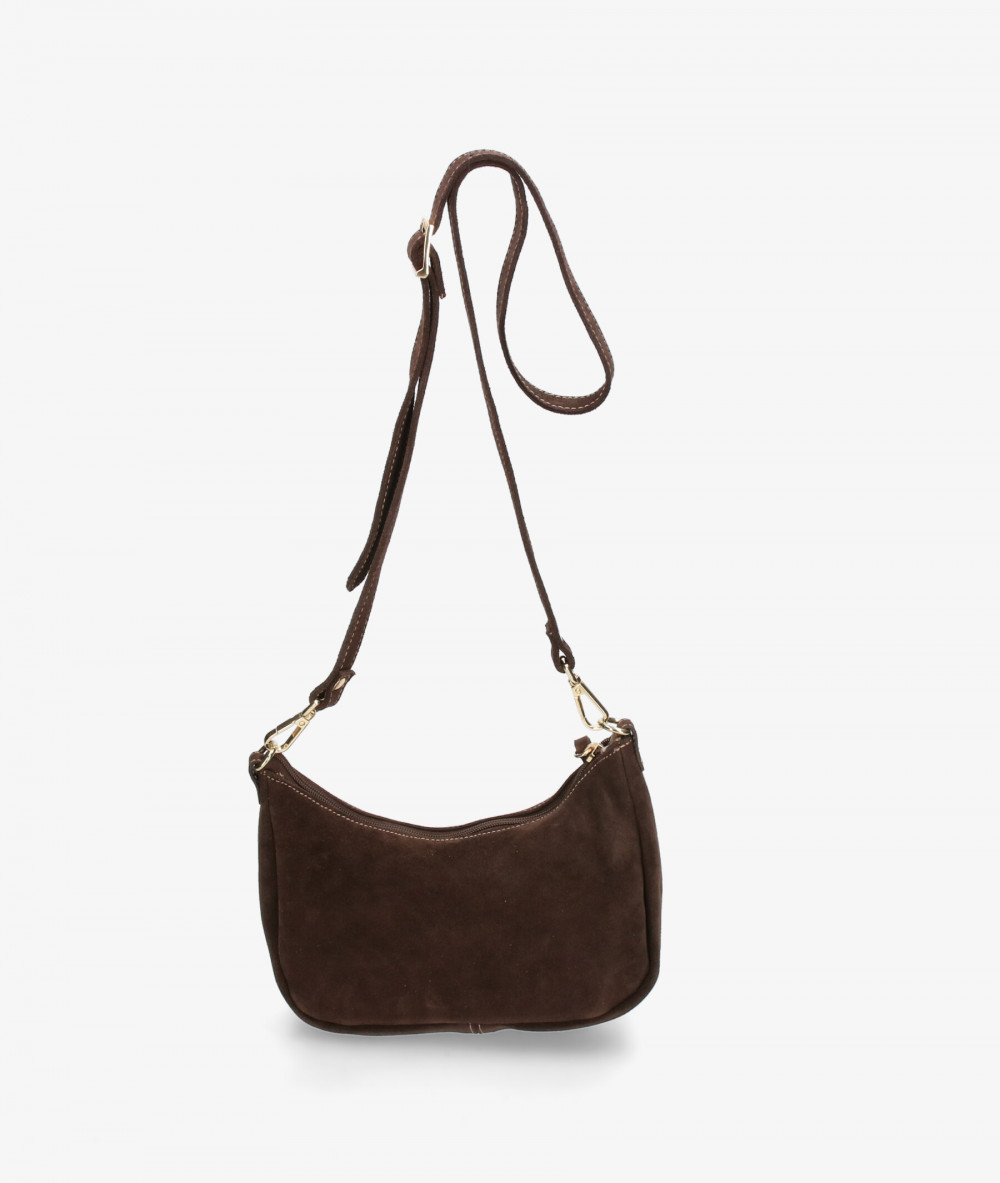 Elevate your look! Our Bag collection a combination of design, quality and comfort for your daily outfits Elevate your look! Our Bag collection a combination of design, quality and comfort for your daily outfits