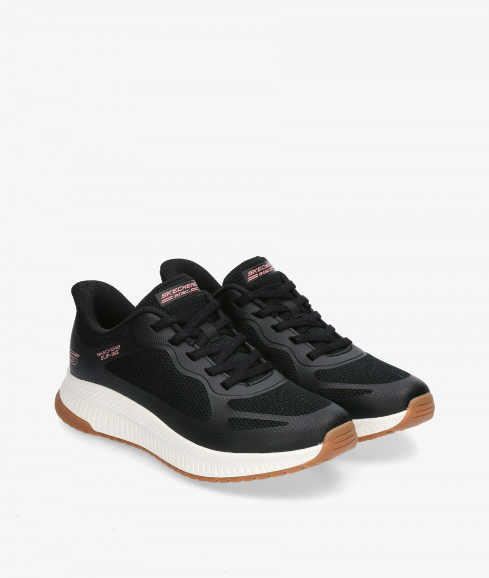 Deportivos Skechers 117624 en negro Deportivos Skechers 117624 en negro