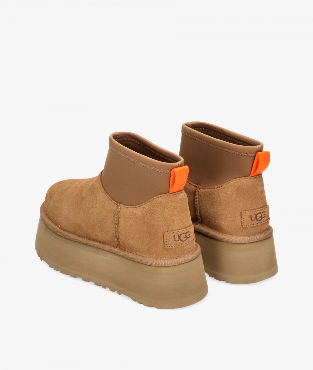 Botines UGG  CLASSIC MINI DIPPER en cuero Botines UGG  CLASSIC MINI DIPPER en cuero
