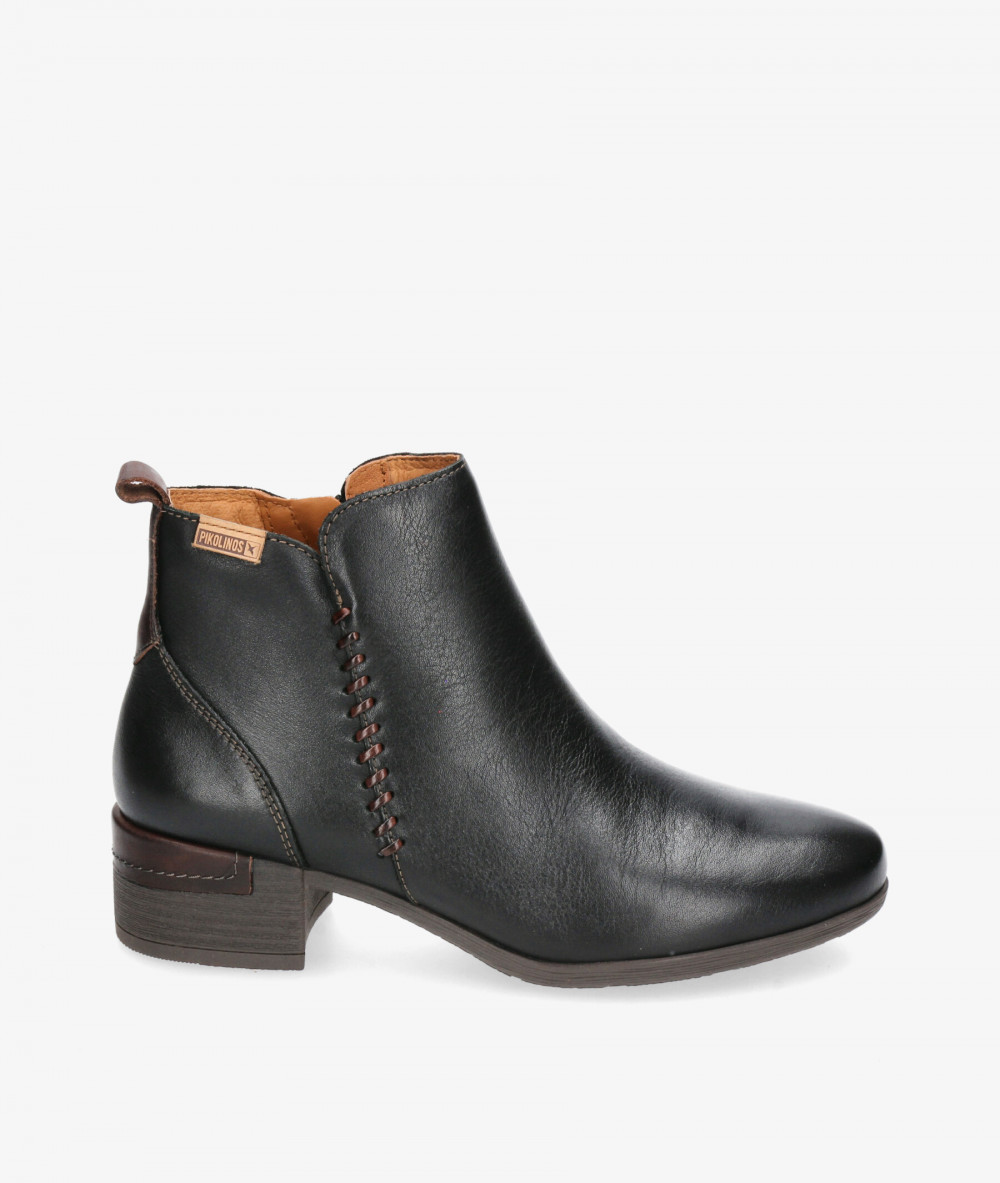 Botines Pikolinos W6W-8950 en negro