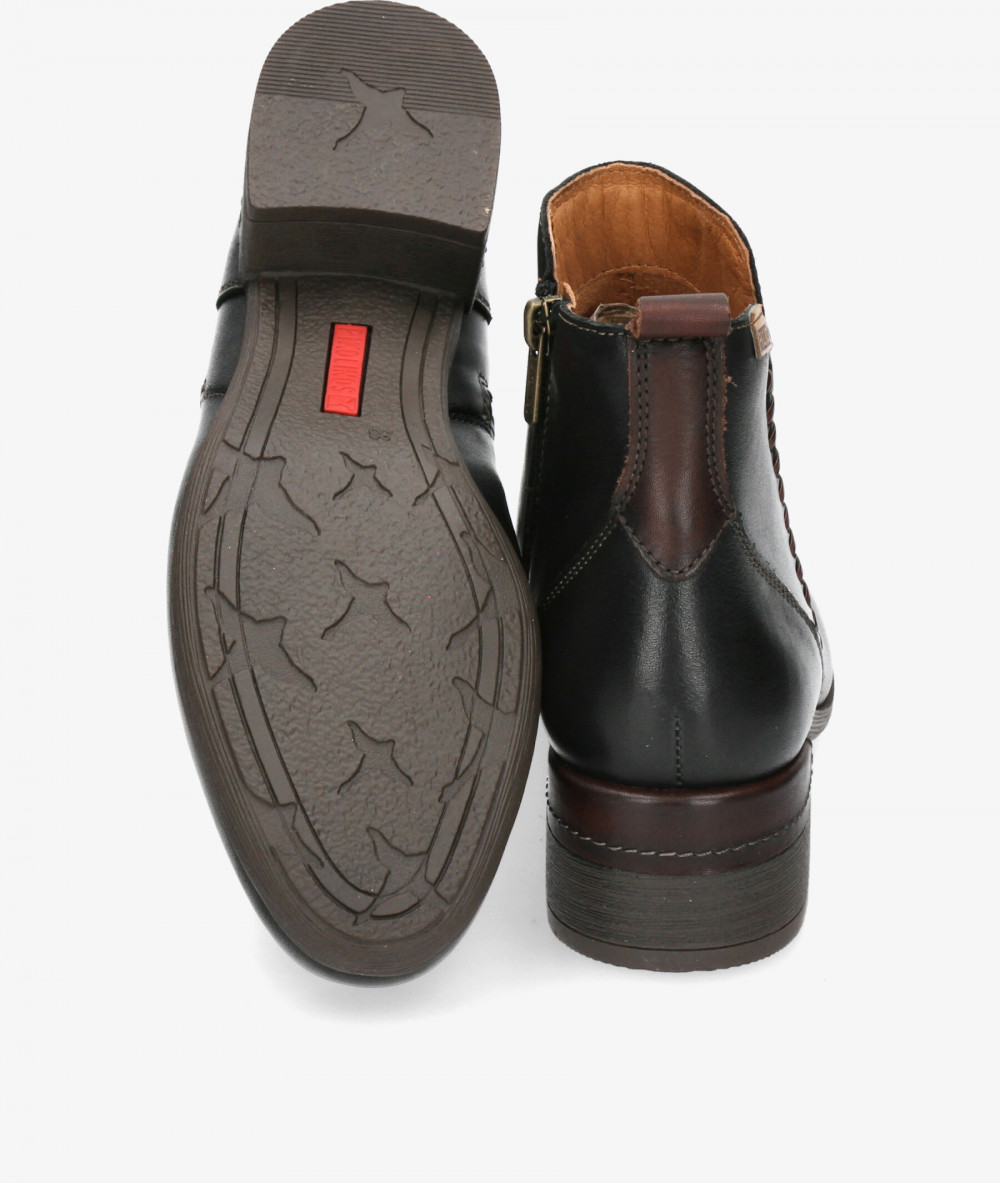Botines Pikolinos W6W-8950 en negro