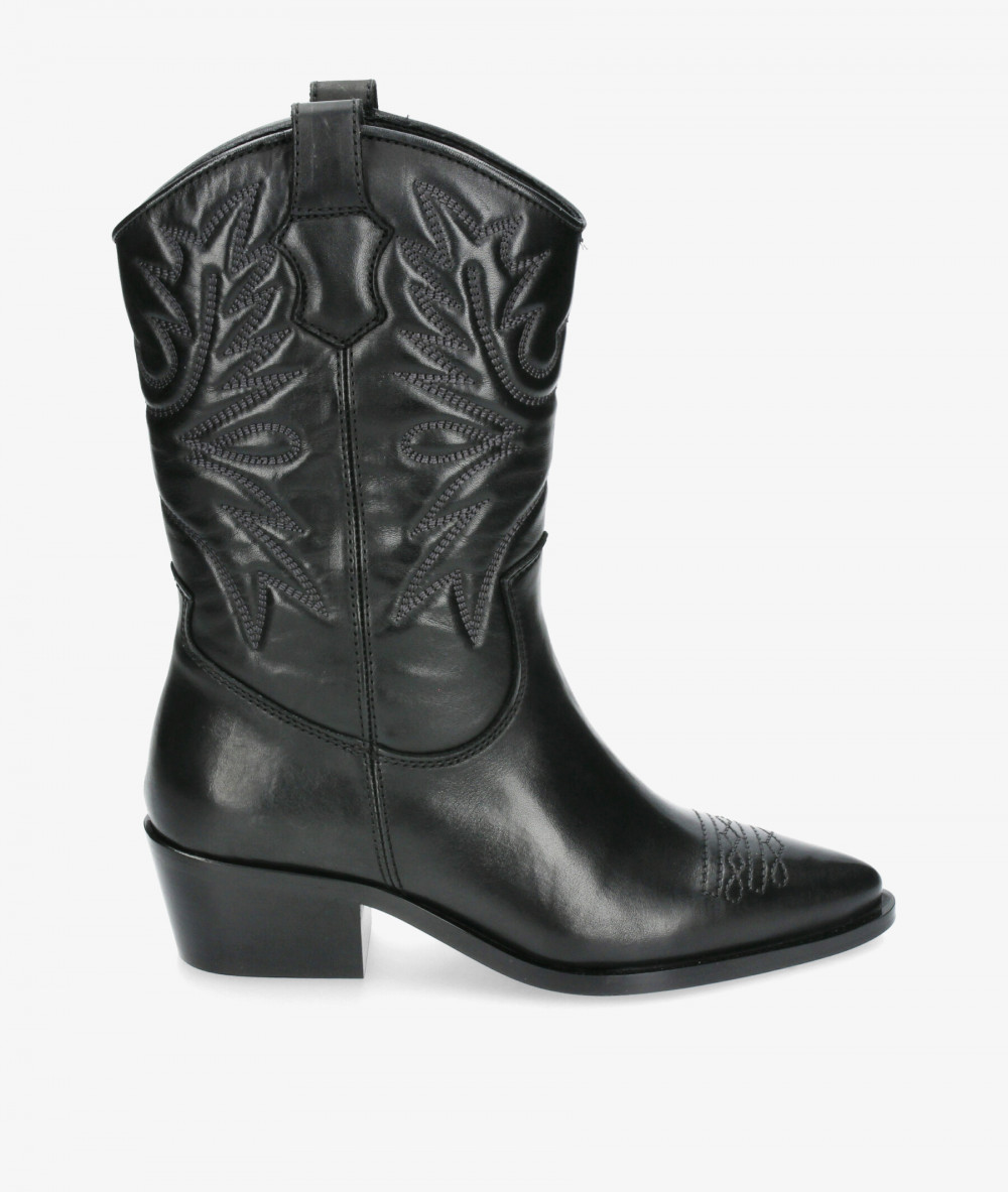 LOL Boots  DEKA 7248 in black LOL Boots  DEKA 7248 in black
