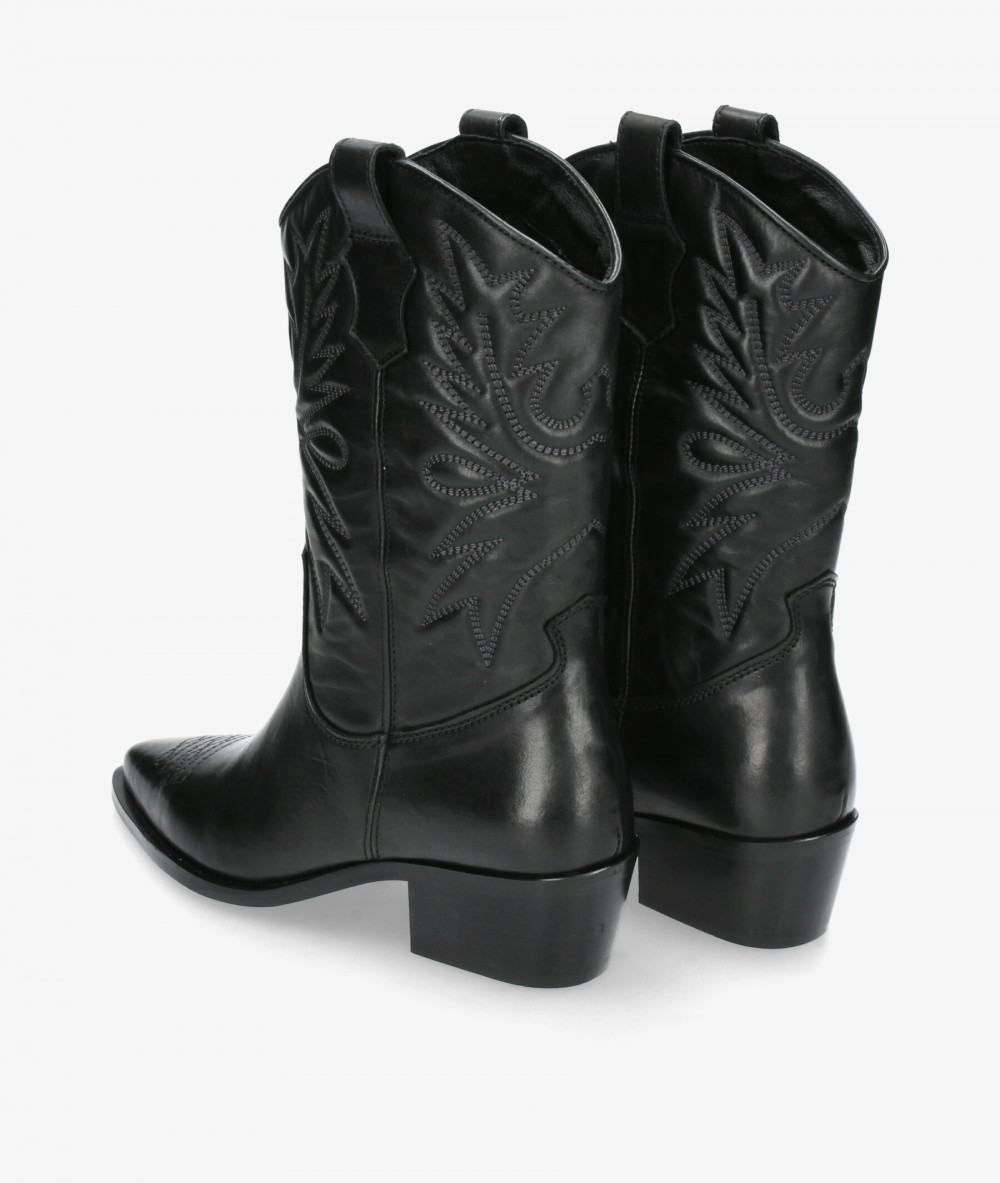 LOL Boots  DEKA 7248 in black LOL Boots  DEKA 7248 in black