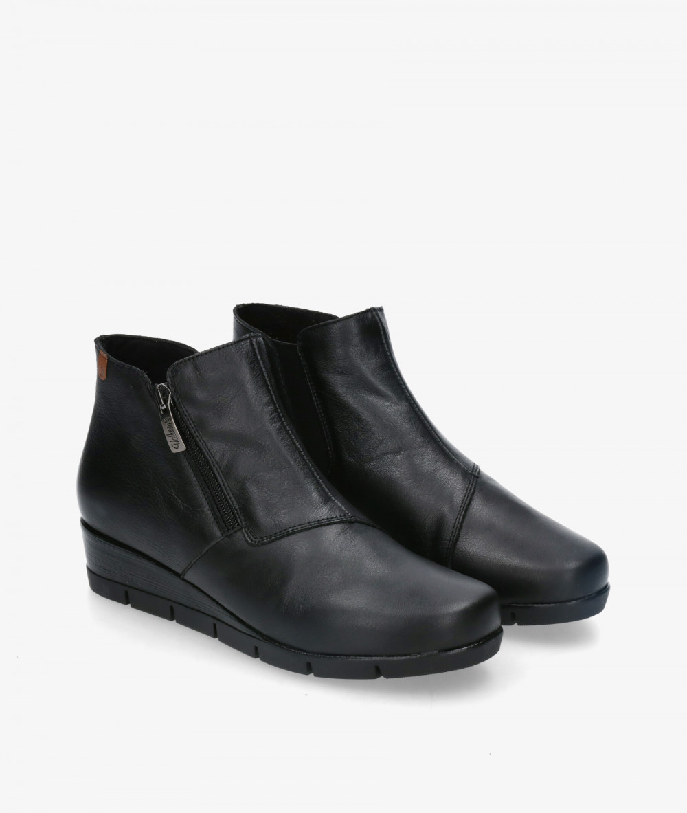 Botines Valeria´s  9511 en negro Botines Valeria´s  9511 en negro