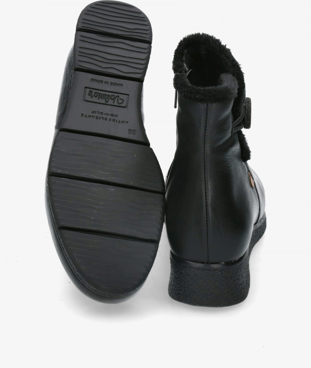 Botines Valeria´s  9520 en negro Botines Valeria´s  9520 en negro