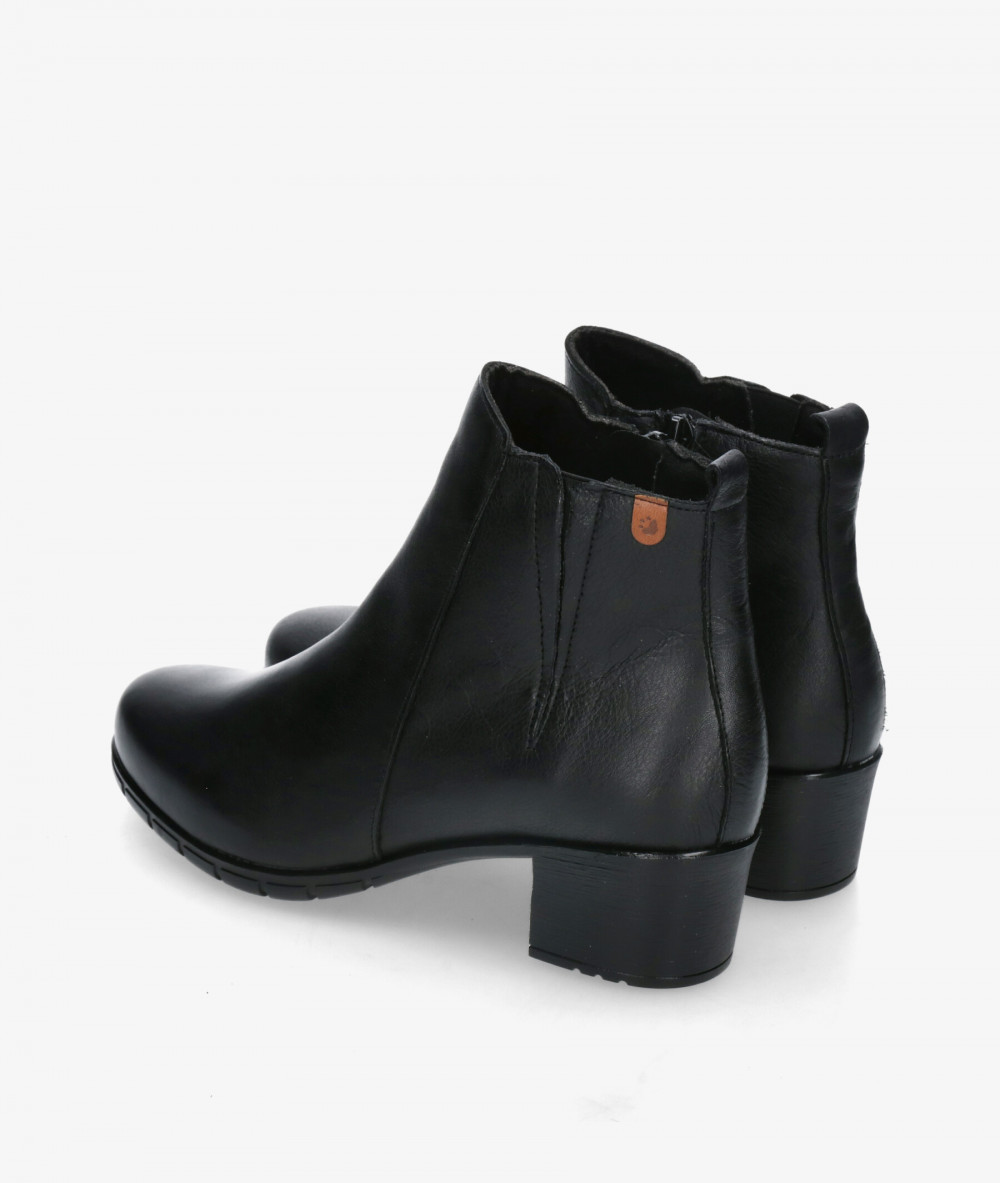 Botines Valeria´s 9544 en negro