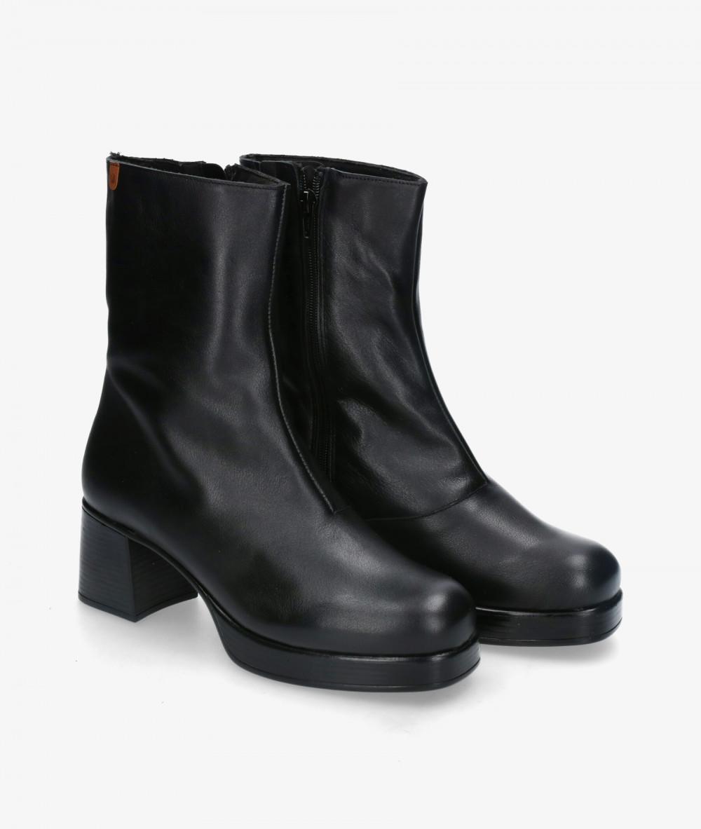Valeria´s Ankle boots  1595 in black Valeria´s Ankle boots  1595 in black