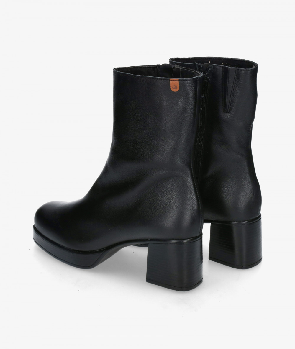 Valeria´s Ankle boots  1595 in black Valeria´s Ankle boots  1595 in black