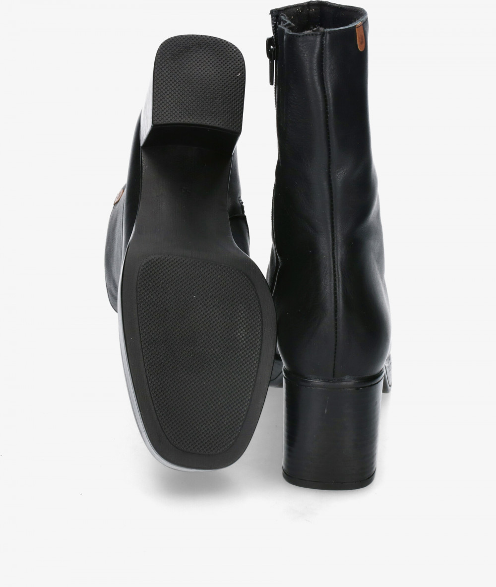 Valeria´s Ankle boots  1595 in black Valeria´s Ankle boots  1595 in black