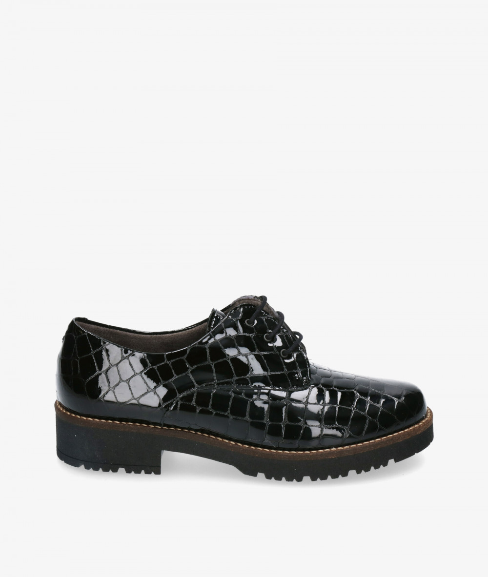 Zapatos inglés Pitillos 10771 en charol negro Zapatos inglés Pitillos 10771 en charol negro