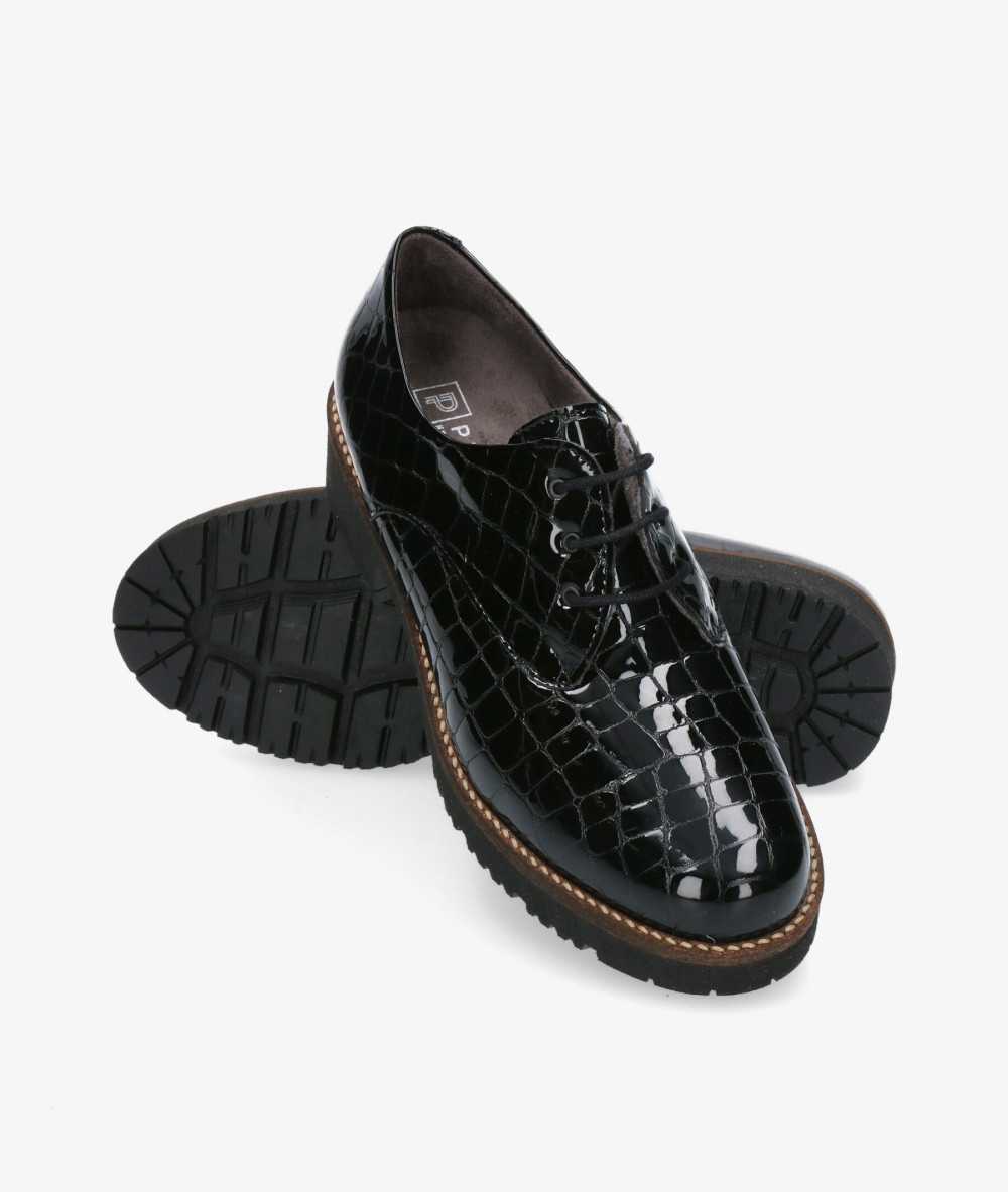 Zapatos inglés Pitillos 10771 en charol negro Zapatos inglés Pitillos 10771 en charol negro