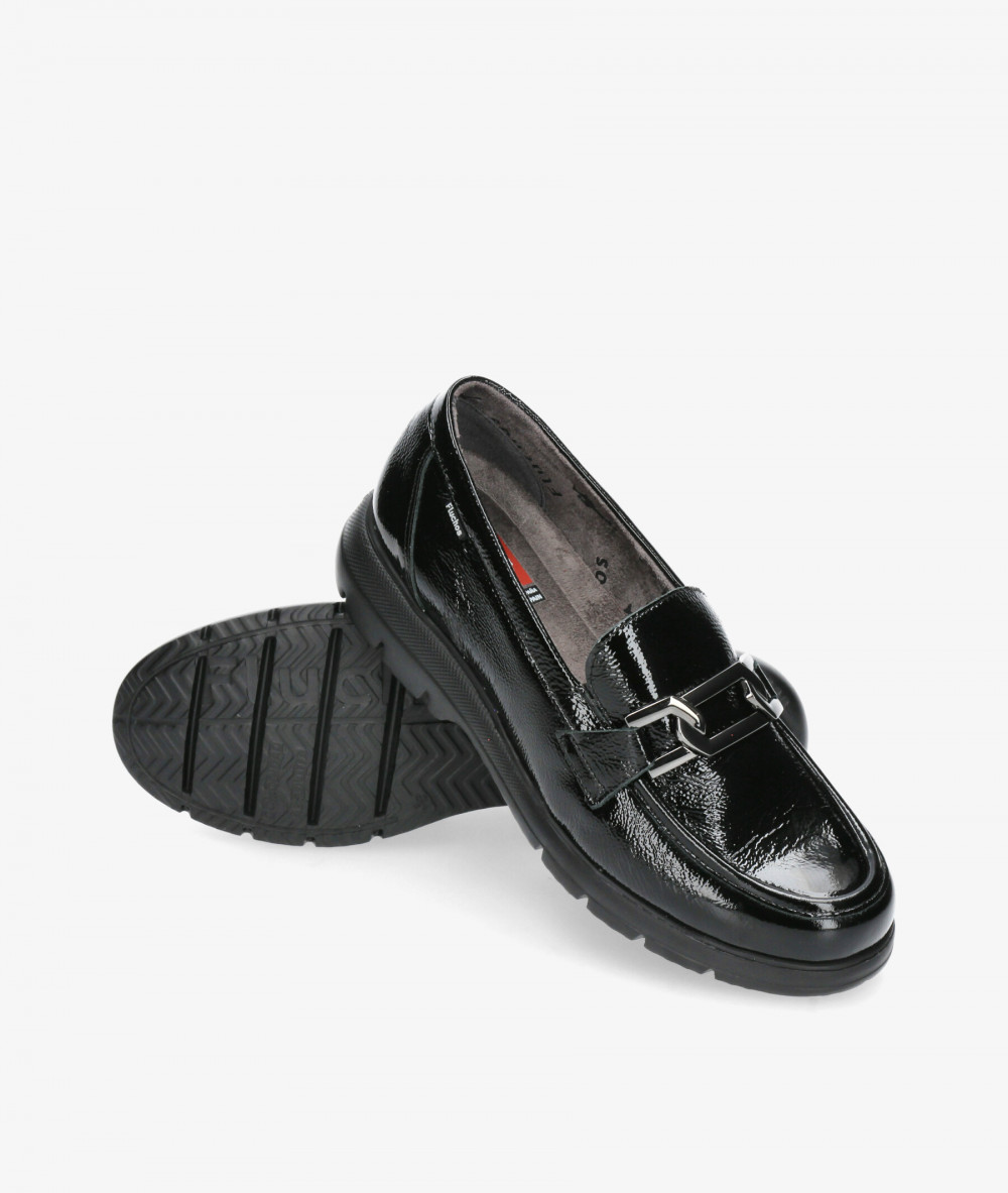 Mocasines Fluchos F1794 en charol negro Mocasines Fluchos F1794 en charol negro