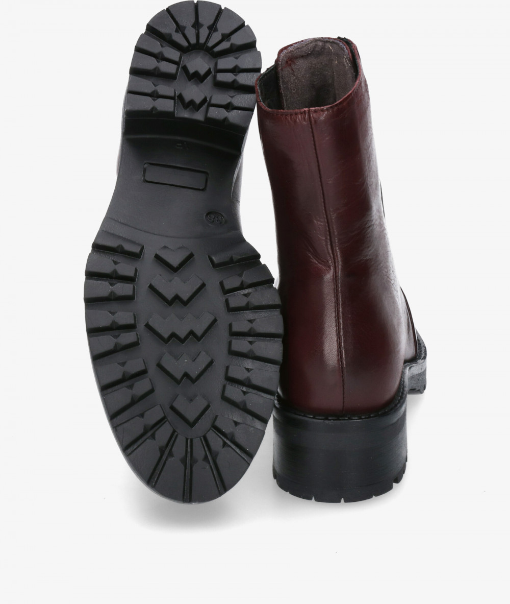 Botines Traveris B-1377 M en burdeos