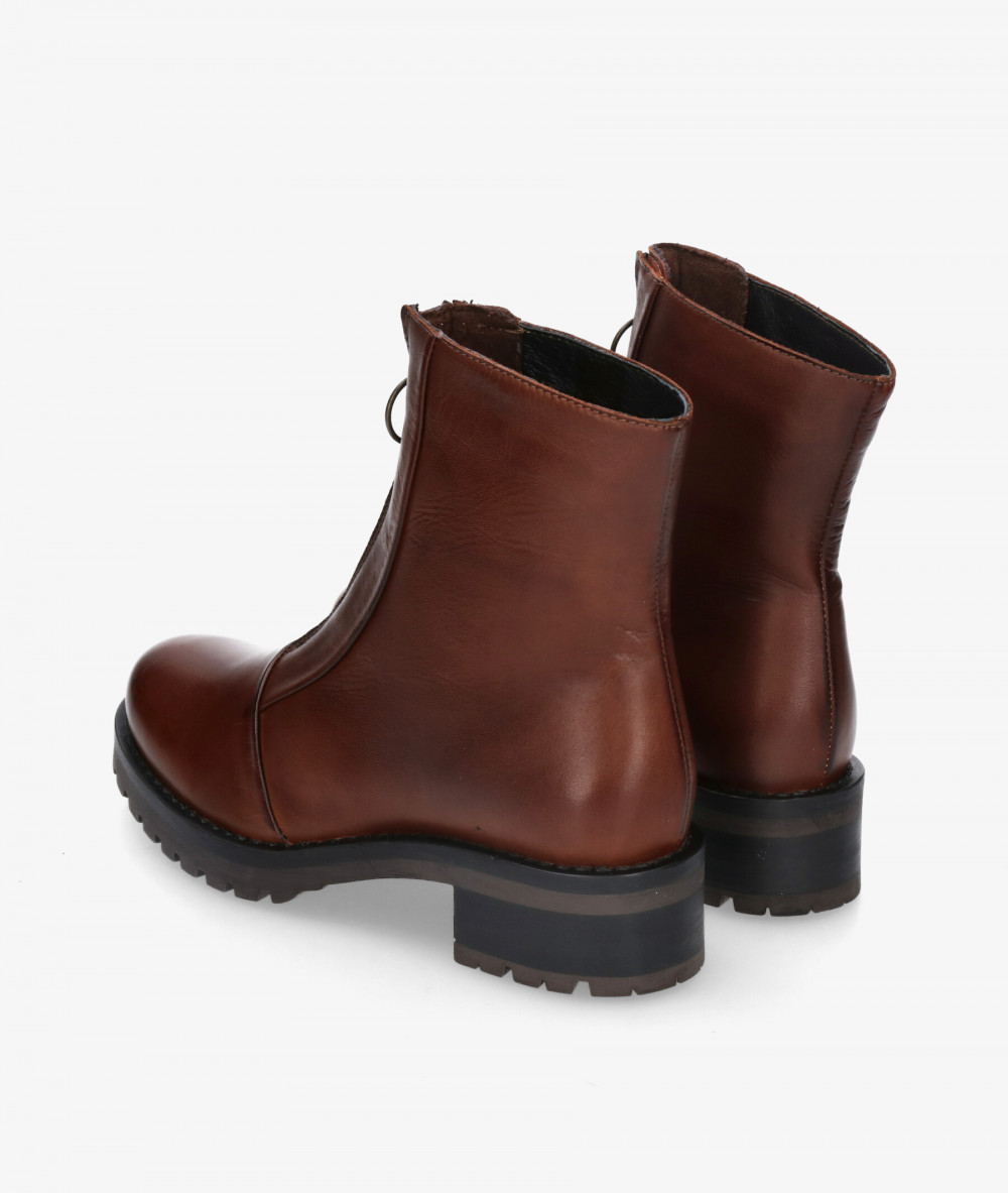 Botines Traveris B-1377 M en cuero