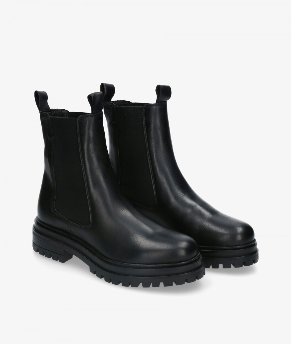 Botines Traveris B 2577 en negro