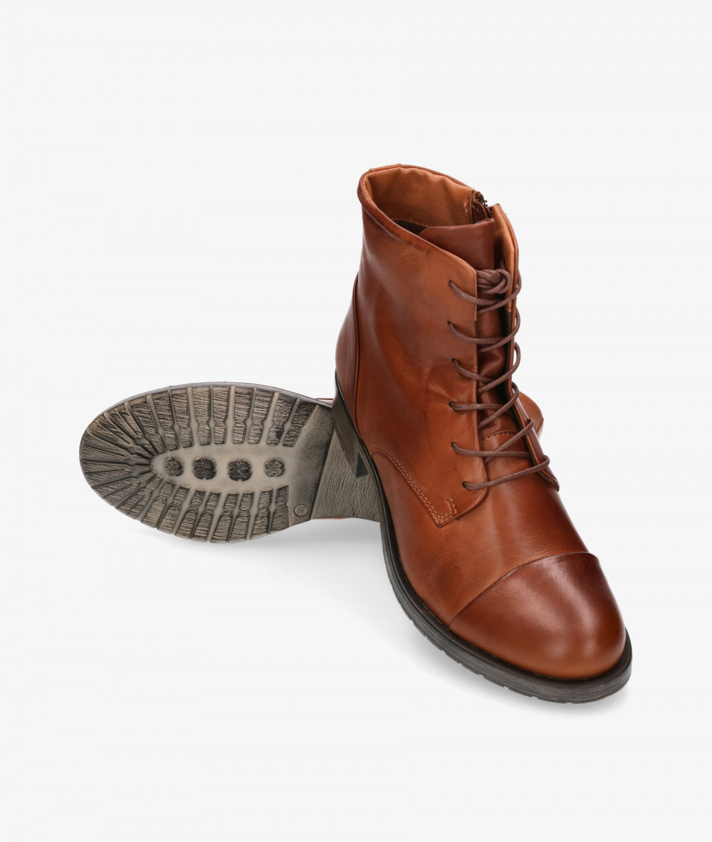 Botines Traveris IB18246 en cuero