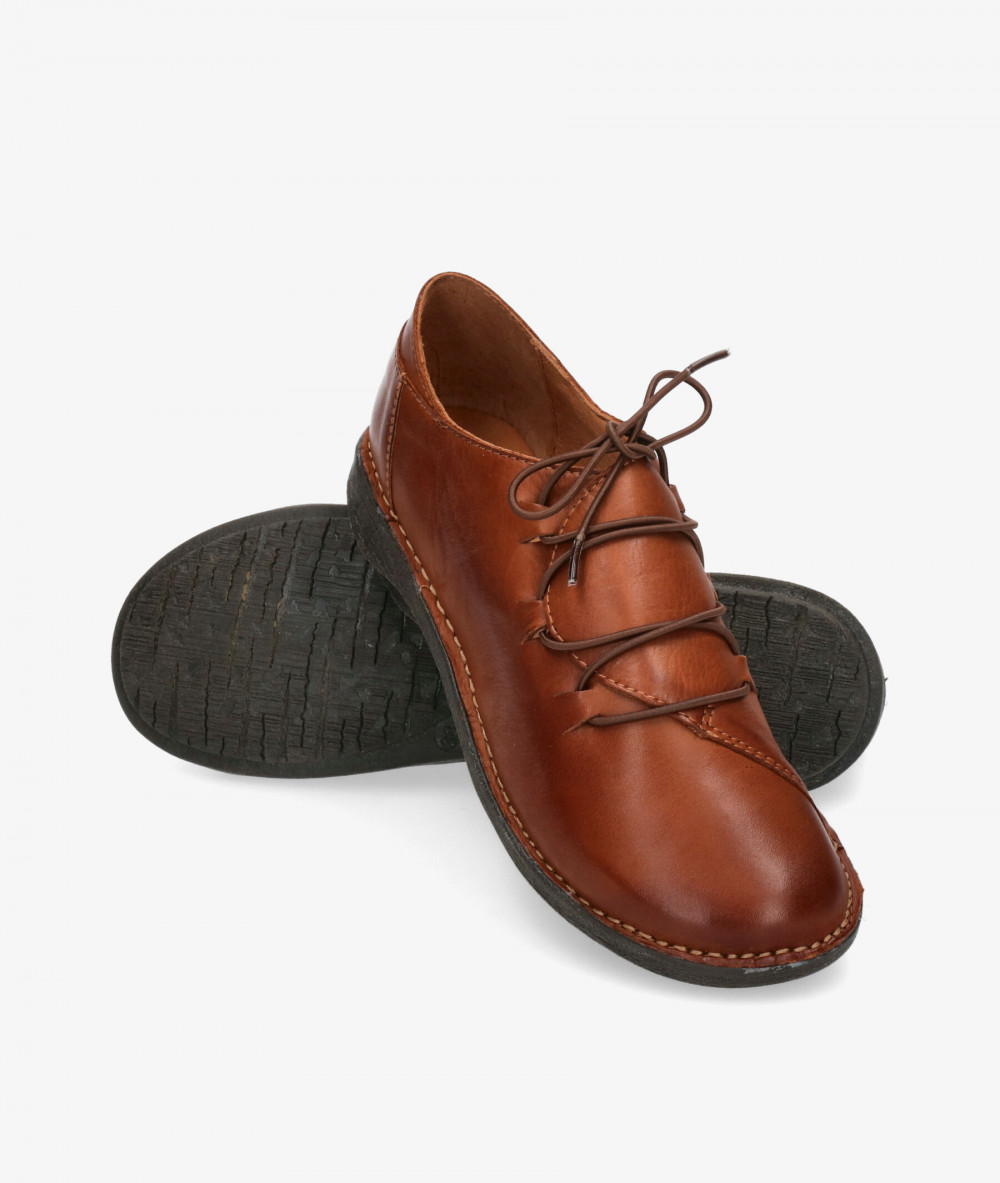 Zapatos planos Traveris IB16353 en cuero Zapatos planos Traveris IB16353 en cuero