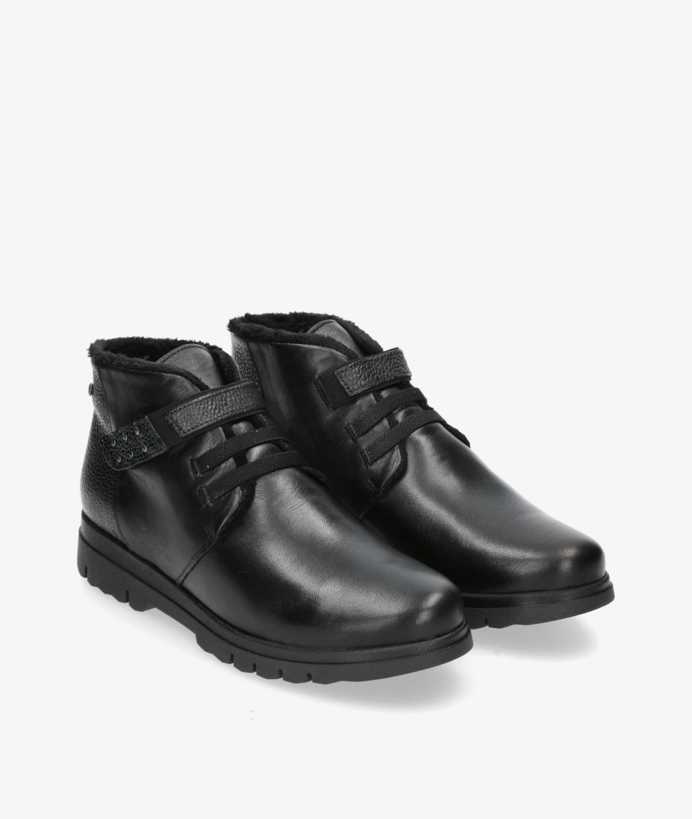 Botines pabloochoa.shoes  22867 en negro Botines pabloochoa.shoes  22867 en negro