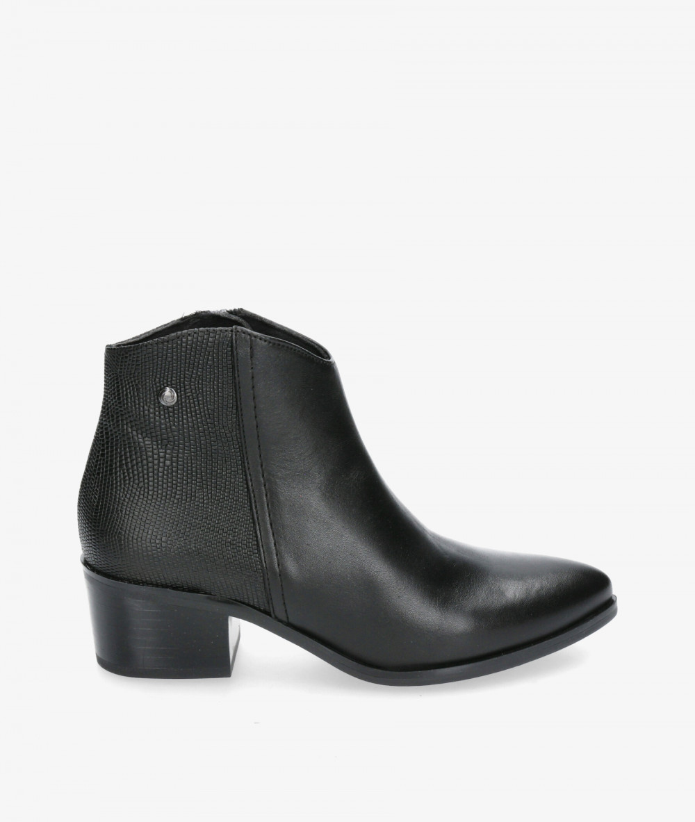 Botines pabloochoa.shoes  3051 en negro Botines pabloochoa.shoes  3051 en negro