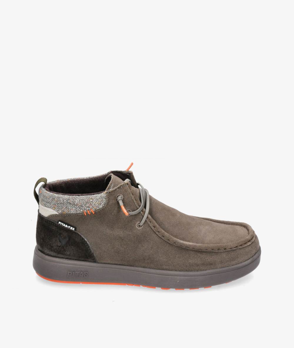New in Man Walk in Pitas
