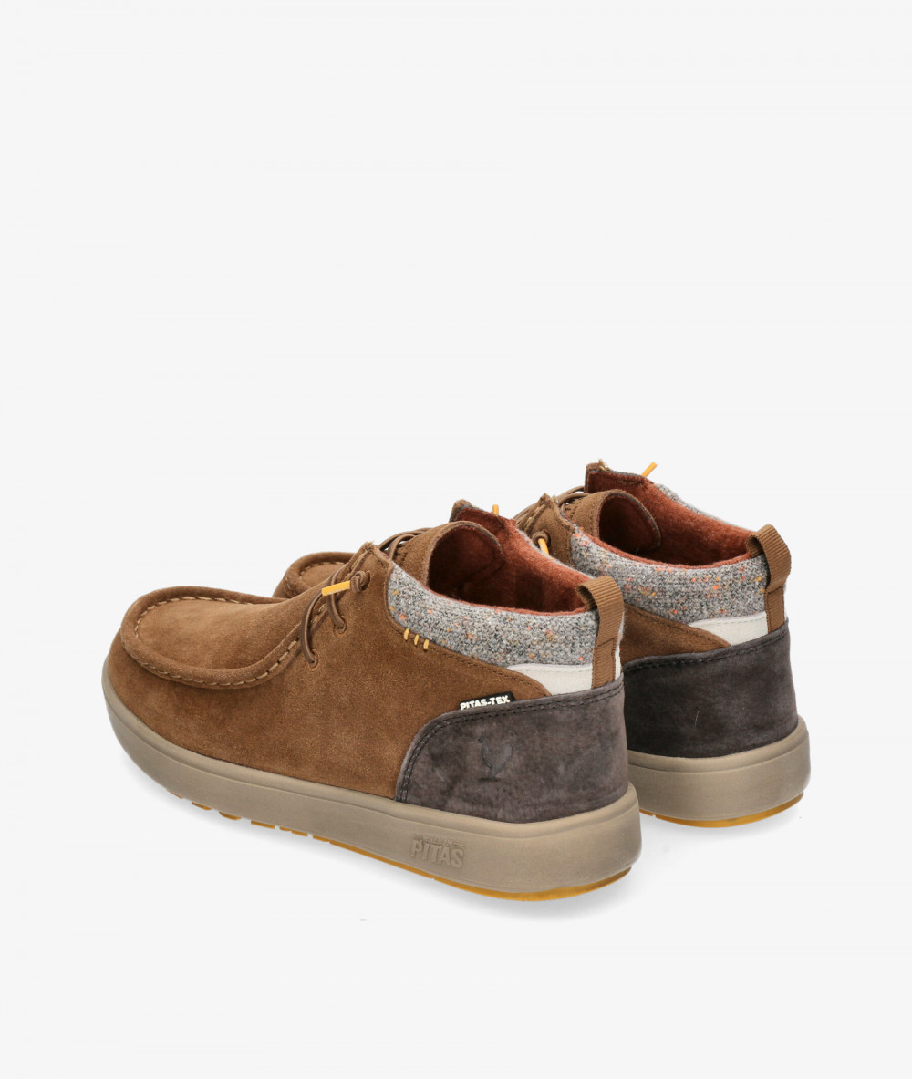 New in Man Walk in Pitas