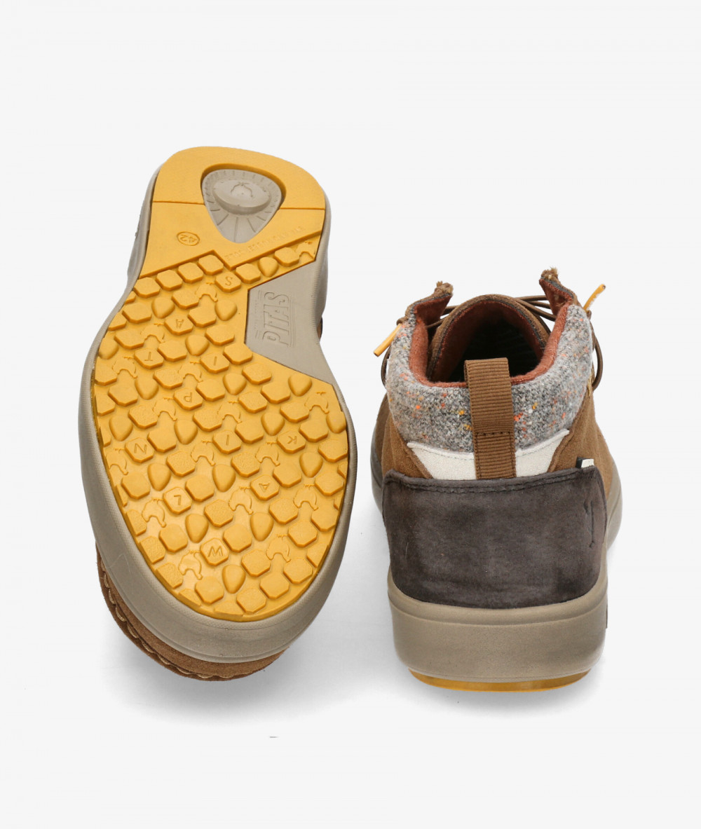 New in Man Walk in Pitas