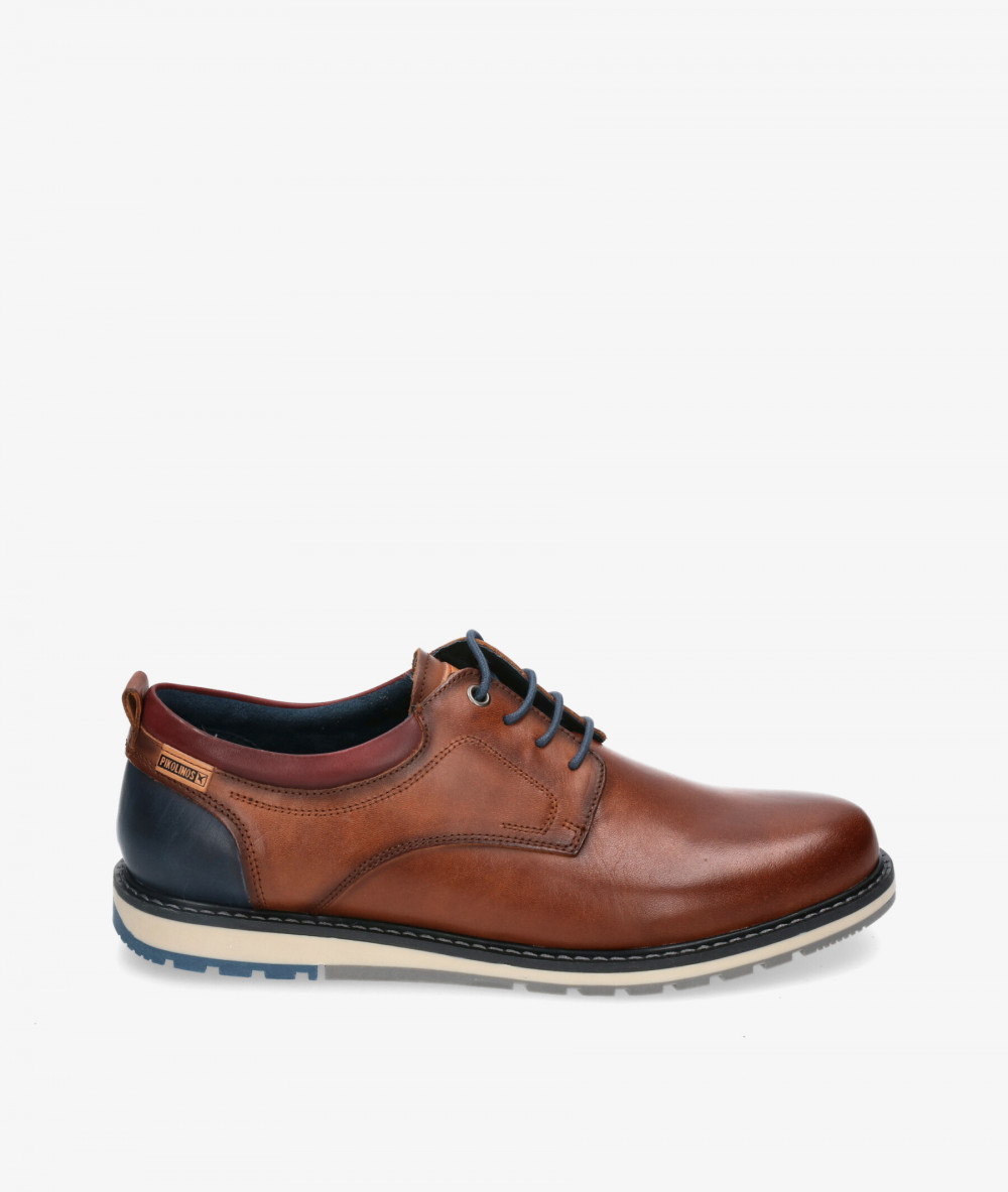 Zapatos casual Pikolinos M8J-4183 en cuero Zapatos casual Pikolinos M8J-4183 en cuero