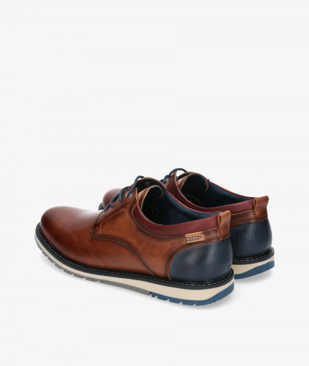 Zapatos casual Pikolinos M8J-4183 en cuero Zapatos casual Pikolinos M8J-4183 en cuero