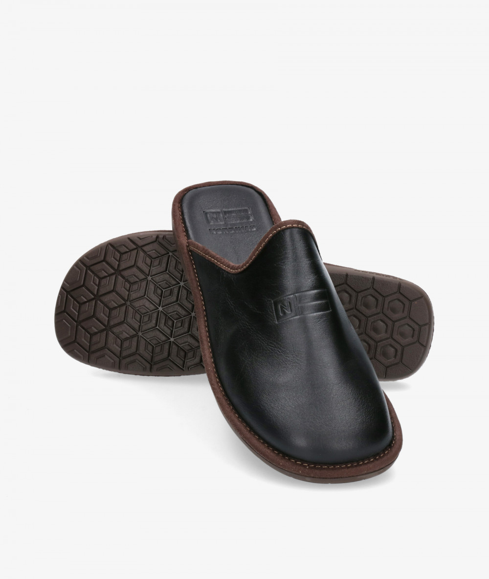 Zapatillas de casa Nordikas  188/F en negro Zapatillas de casa Nordikas  188/F en negro