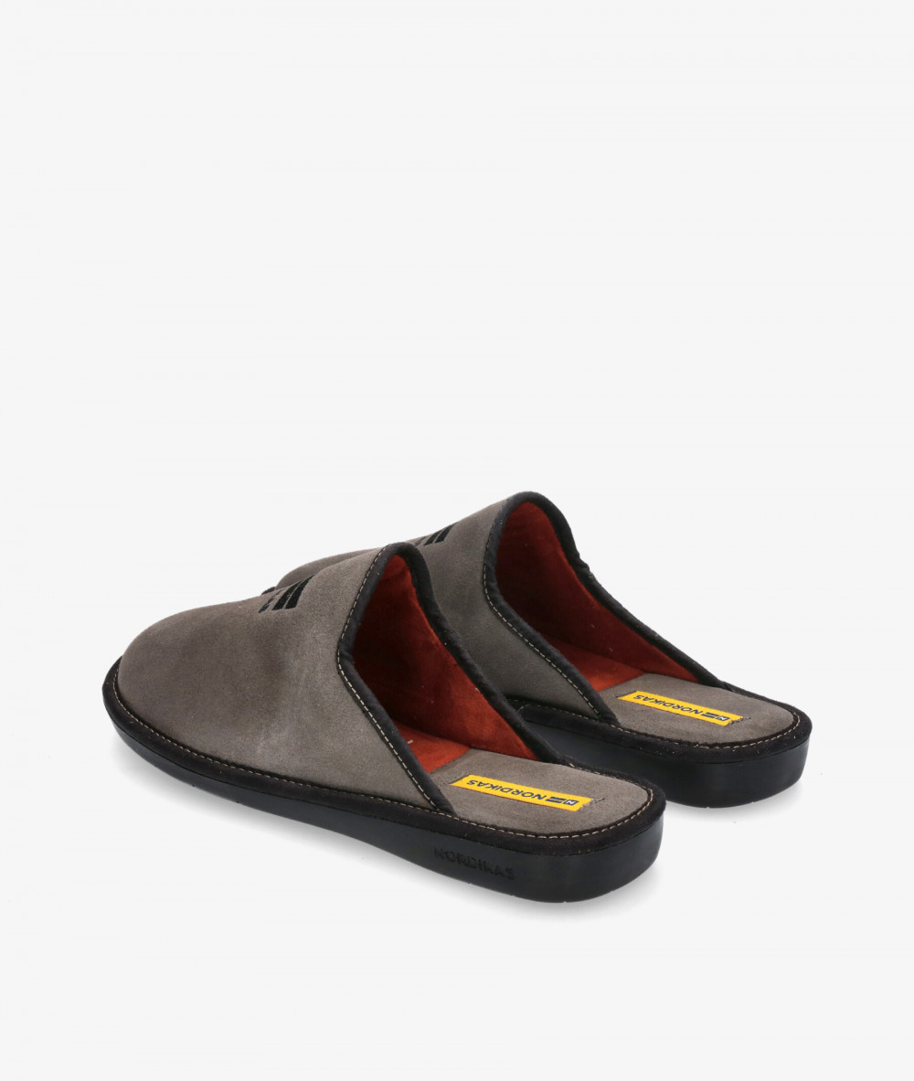 Zapatillas de casa Nordikas  236/F en serraje gris Zapatillas de casa Nordikas  236/F en serraje gris