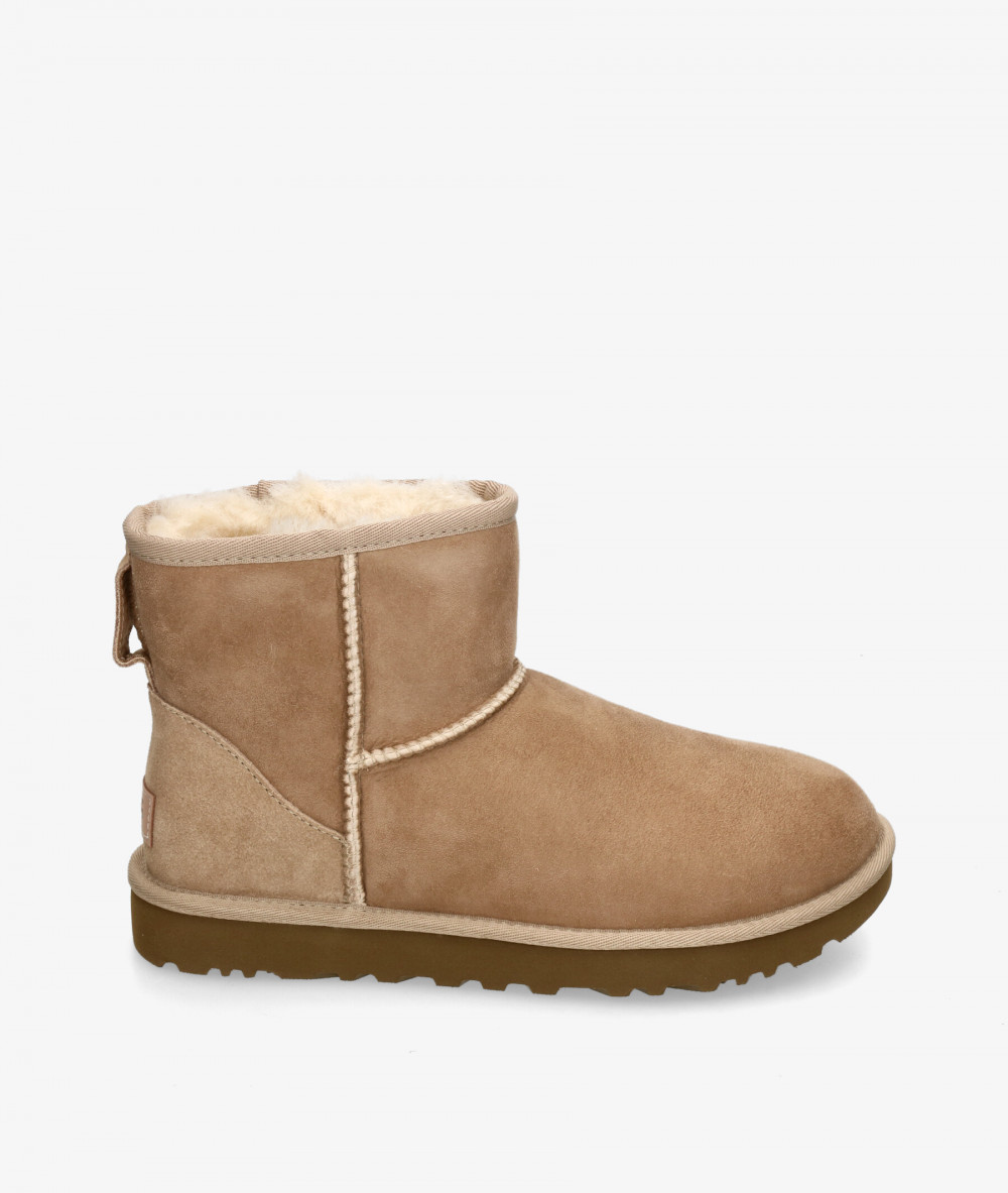 Botines UGG  CLASSIC MINI II en beige Botines UGG  CLASSIC MINI II en beige