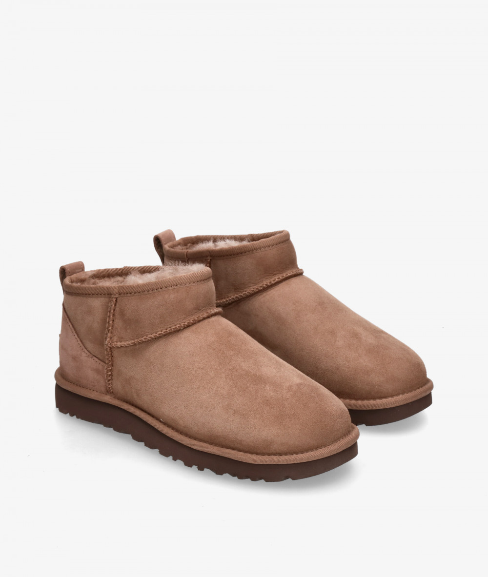 Botines UGG CLASSIC ULTRA MINI en topo