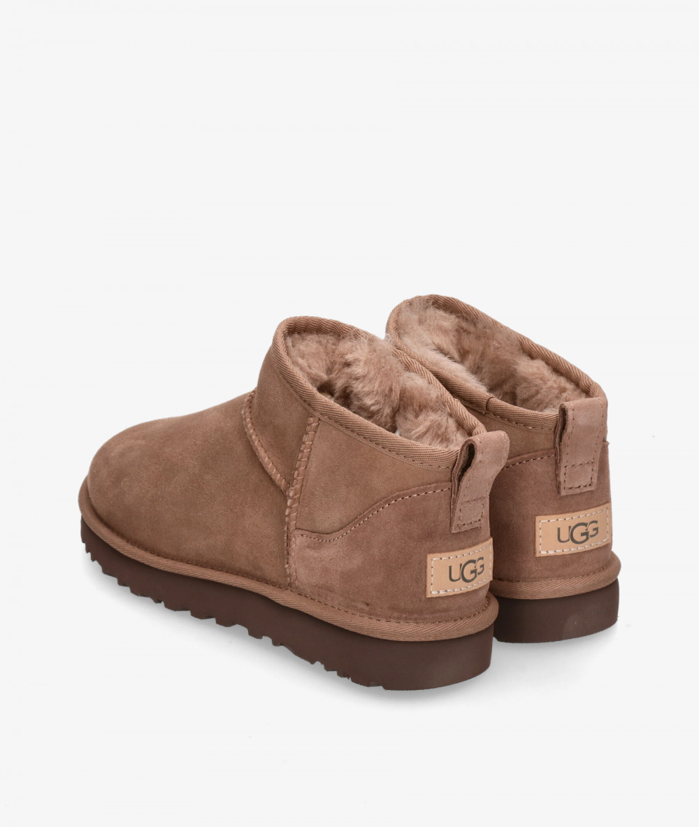 Botines UGG CLASSIC ULTRA MINI en topo