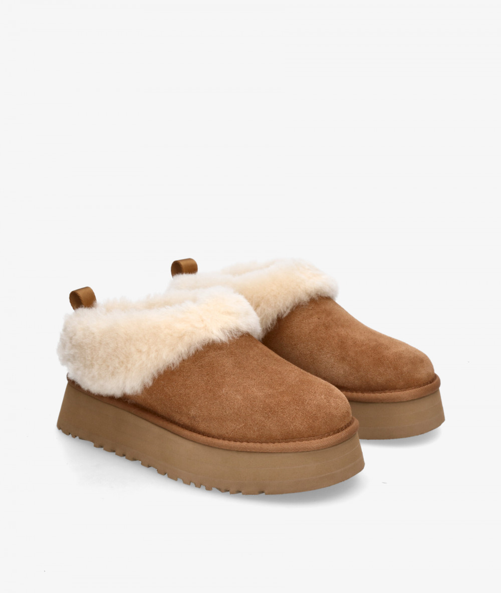 Botines UGG TAZZELLE en cuero