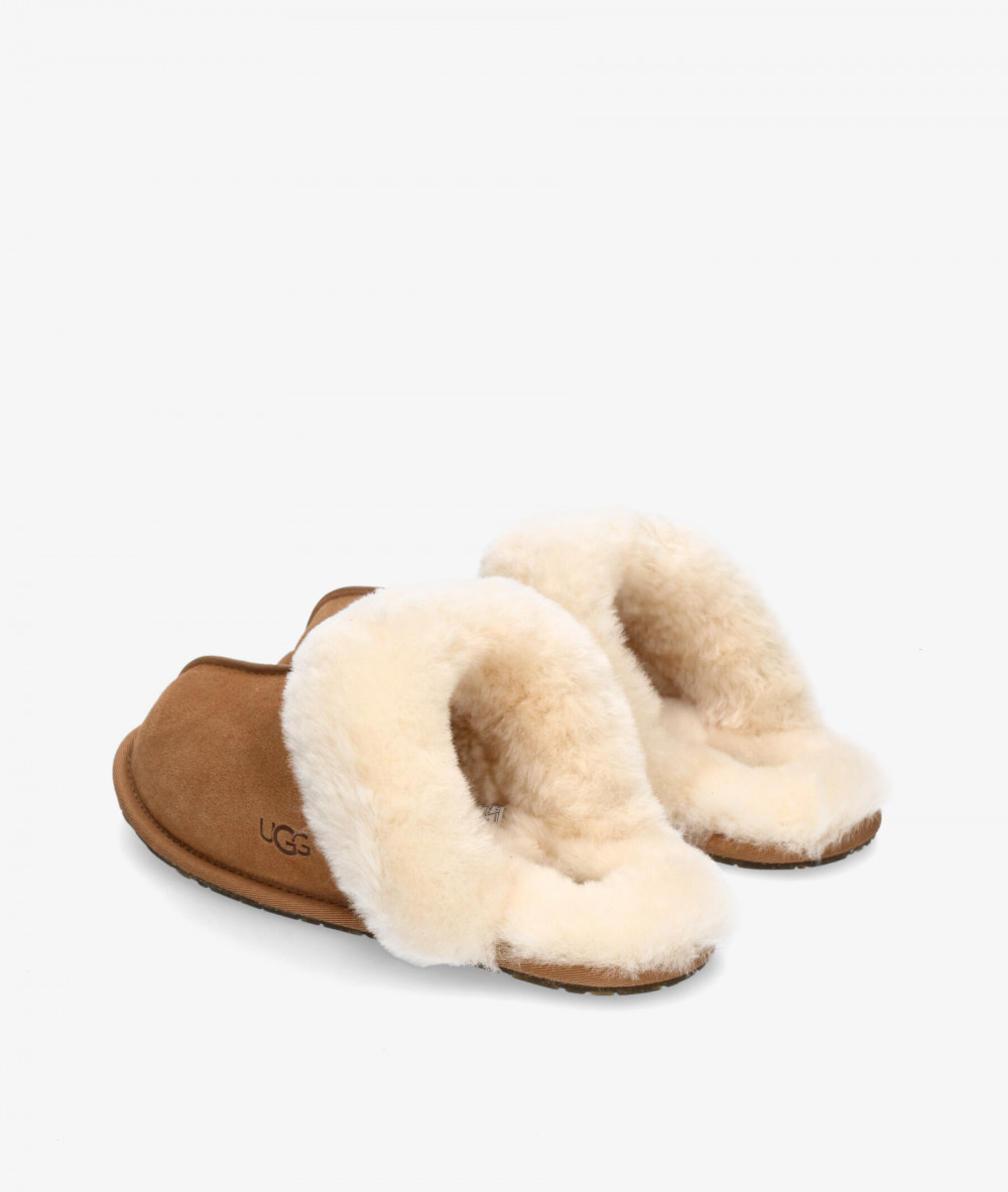 Zuecos UGG SCUFFETTE en cuero Zuecos UGG SCUFFETTE en cuero
