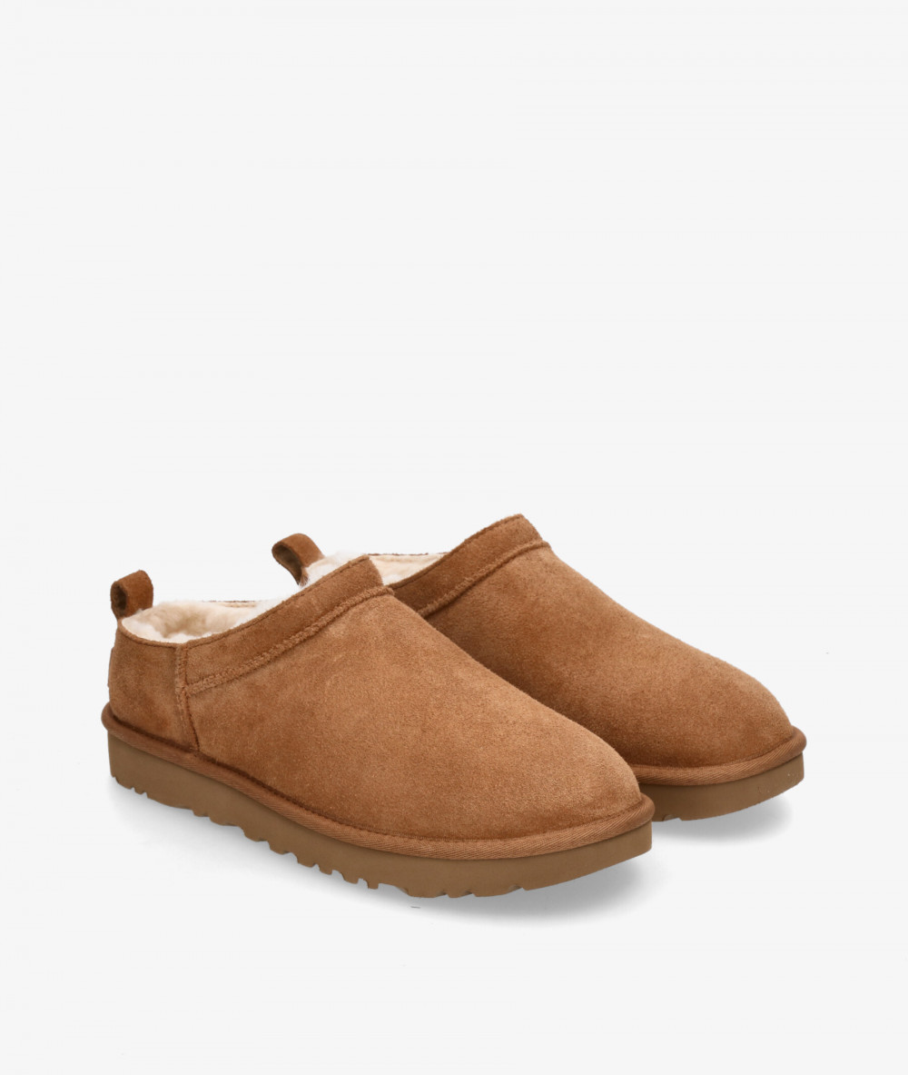 Zuecos UGG CLASSIC MICRO en cuero Zuecos UGG CLASSIC MICRO en cuero