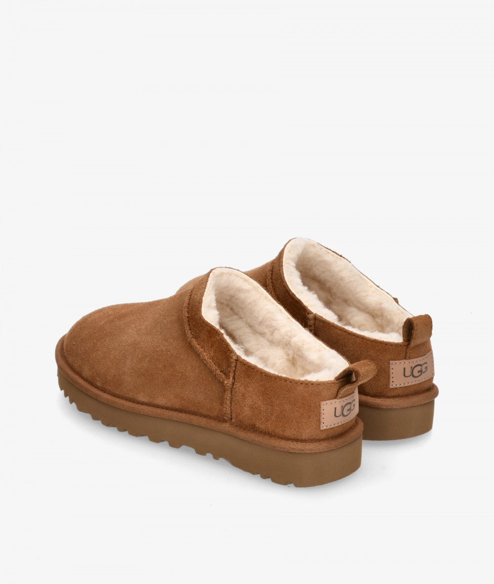 Zuecos UGG CLASSIC MICRO en cuero Zuecos UGG CLASSIC MICRO en cuero