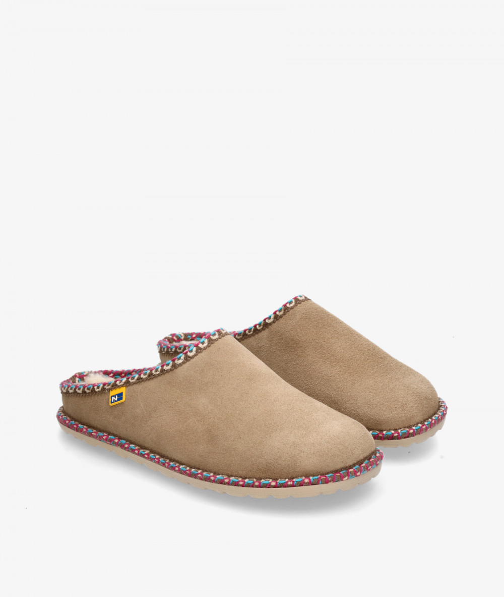 Chinela Nordikas 2090 en serraje taupe Chinela Nordikas 2090 en serraje taupe