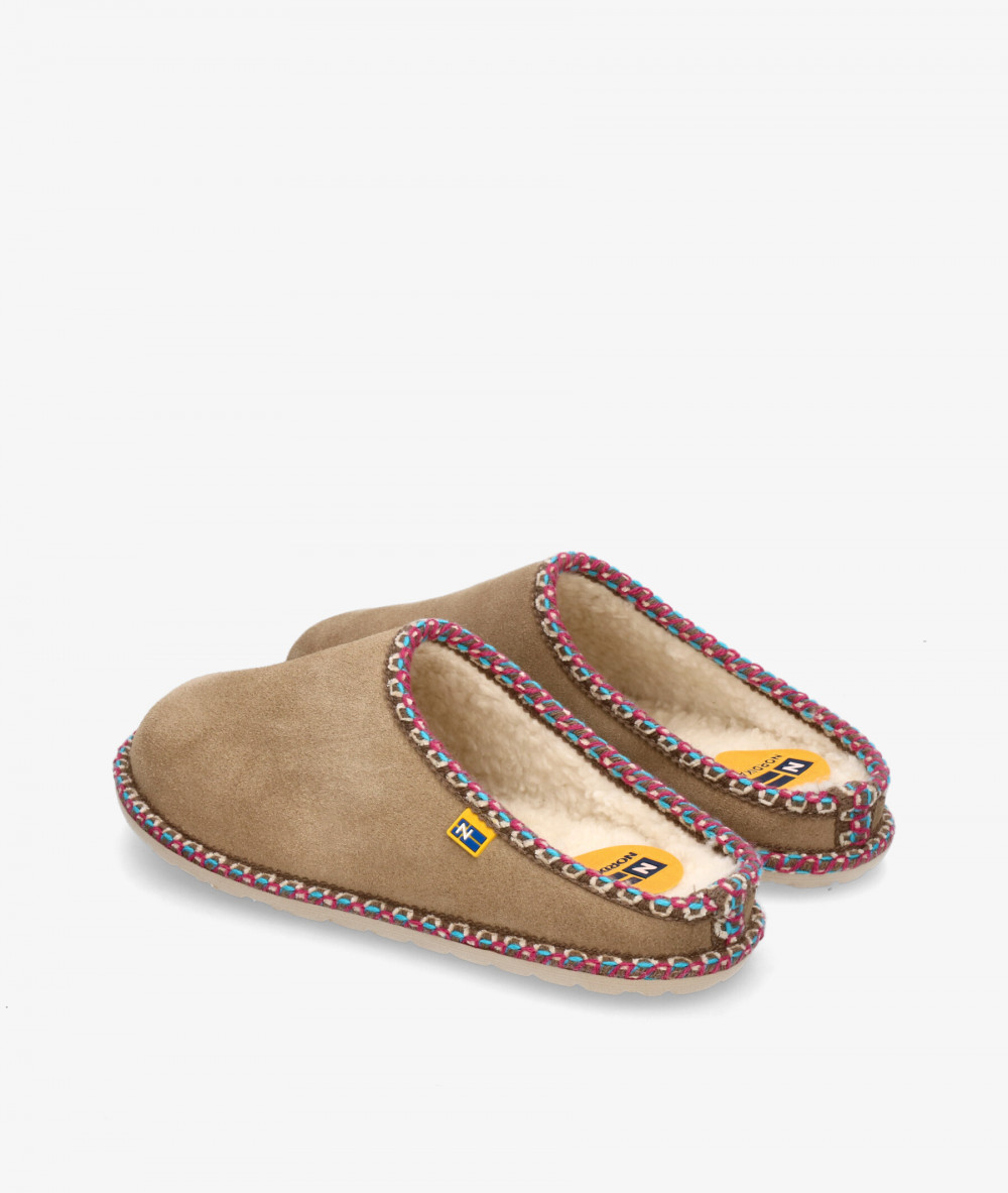 Chinela Nordikas 2090 en serraje taupe Chinela Nordikas 2090 en serraje taupe
