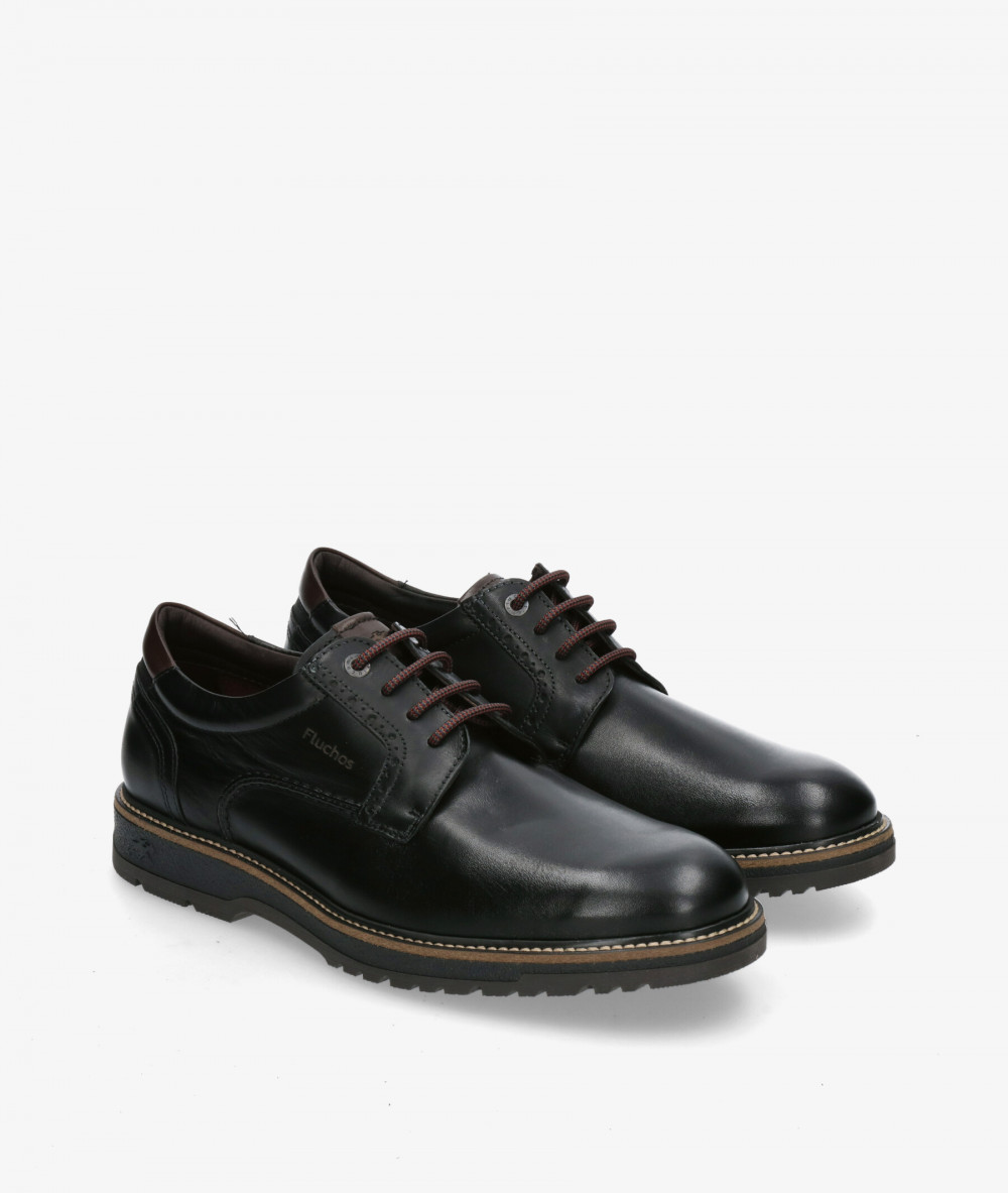 Zapatos casual Fluchos F2319 en negro Zapatos casual Fluchos F2319 en negro